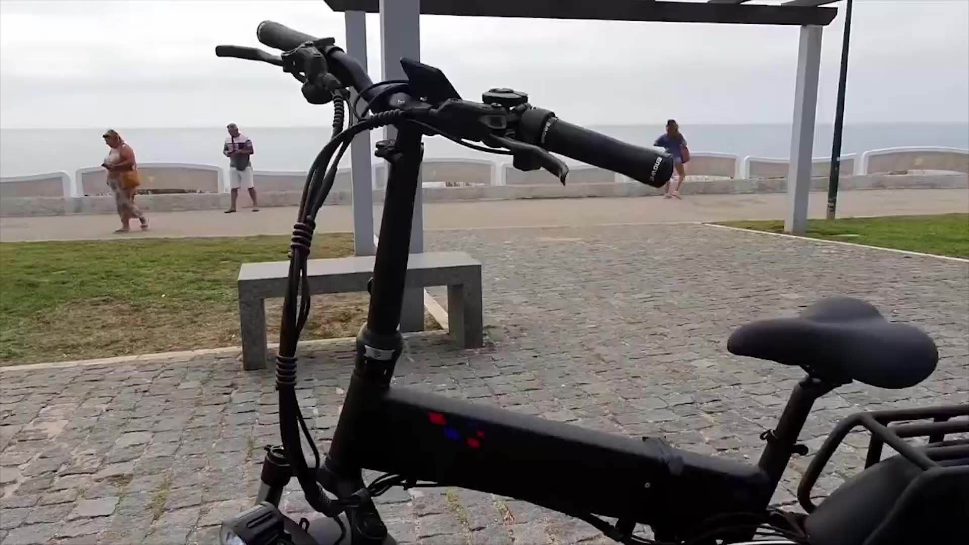 466729661